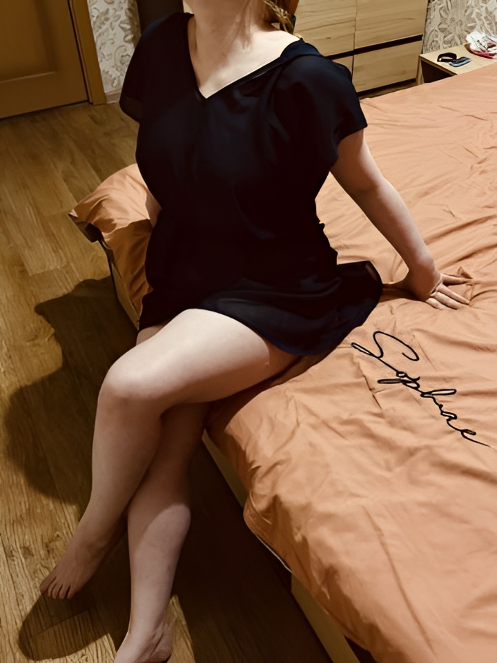 Лючия привлекальеная девушка из Сатка цена от 2000 руб