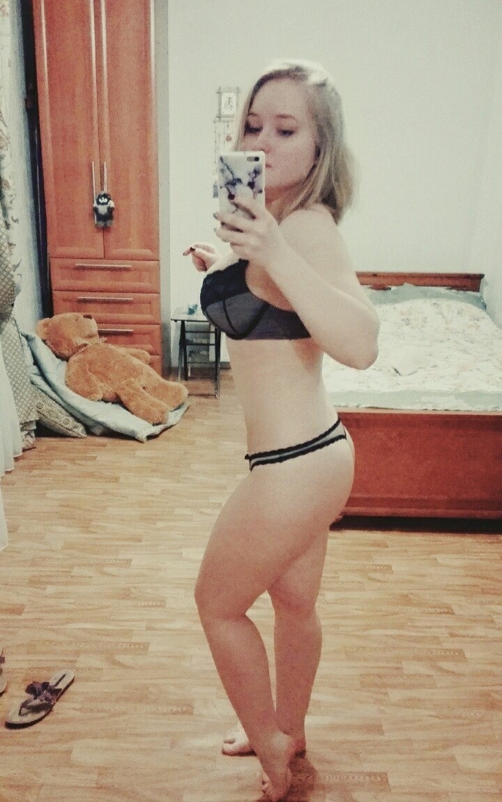 Лена привлекальеная девушка из Сатка цена от 3000 руб