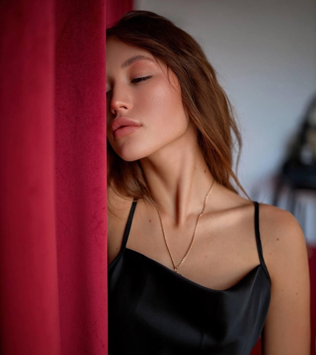 Софья привлекальеная девушка из Сатка цена от 5000 руб