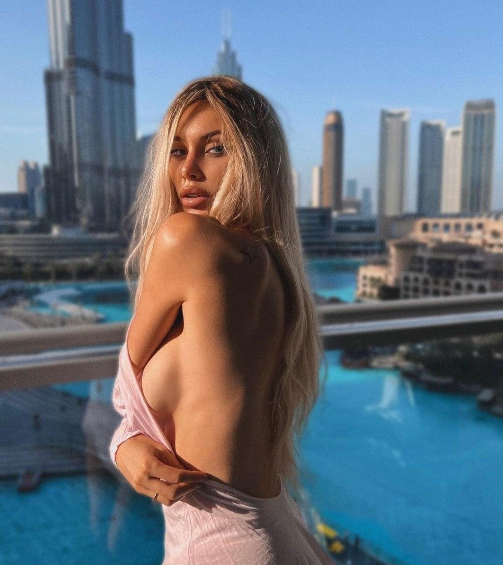 Надежда привлекальеная девушка из Сатка цена от 12000 руб