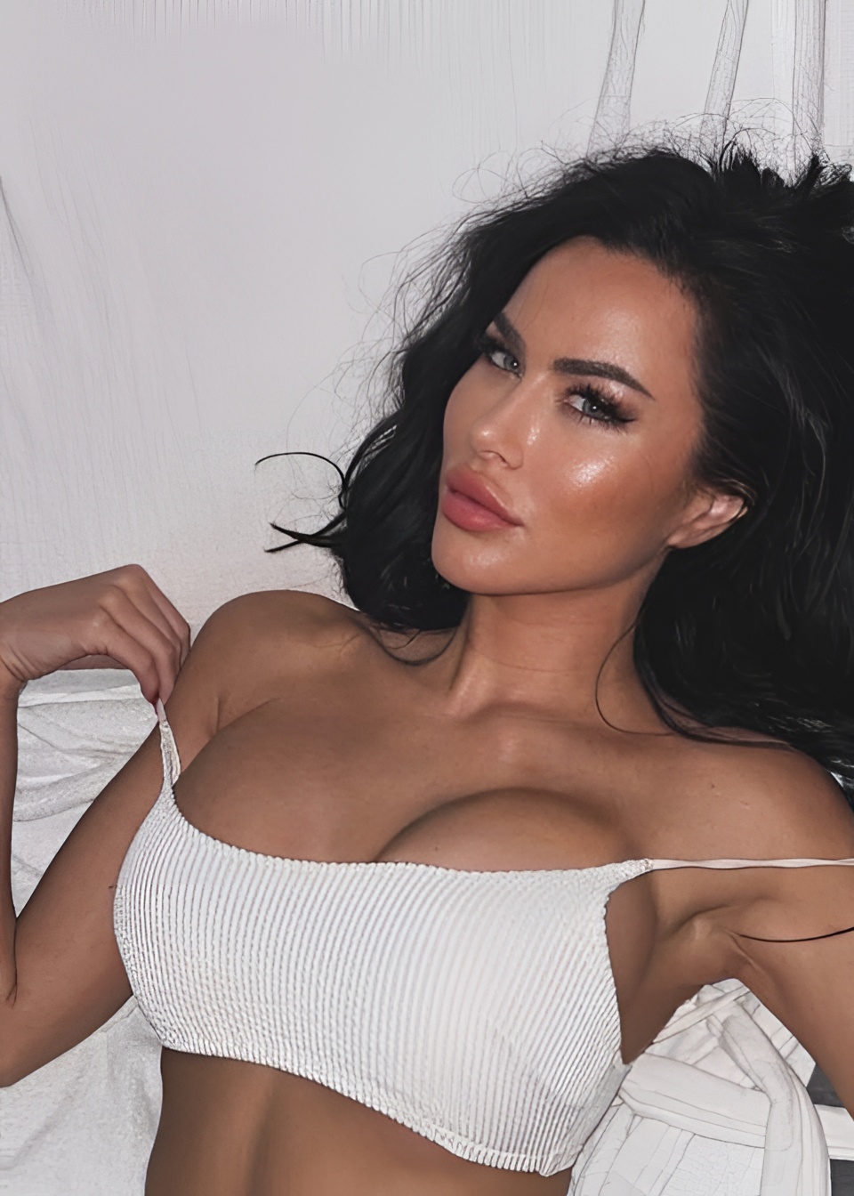 АВРОРА ТОП привлекательная девушка из Сатка цена от 18000 руб