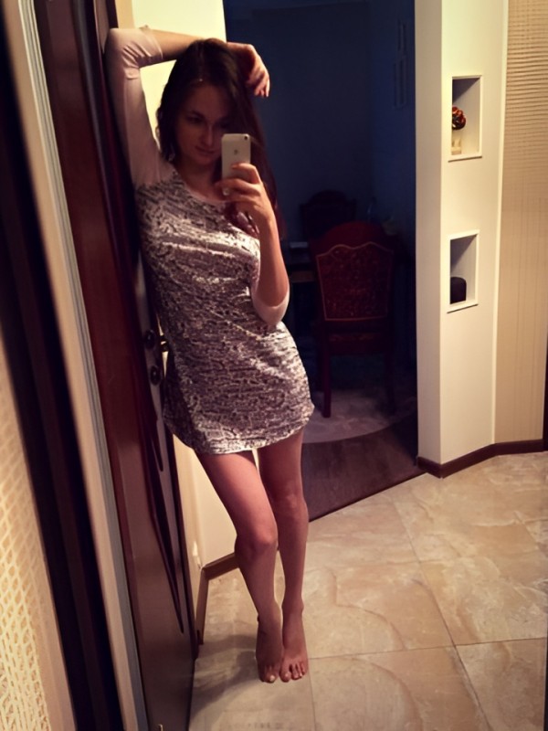 Эвелина привлекательная девушка из Сатка цена от 4000 руб