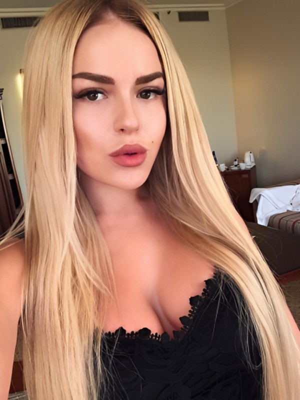 Светлана привлекательная девушка из Сатка цена от 2500 руб