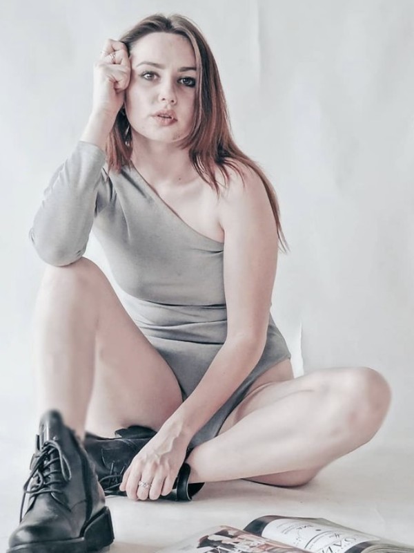 🎥 Нана привлекательная девушка из Сатка цена от 6000 руб